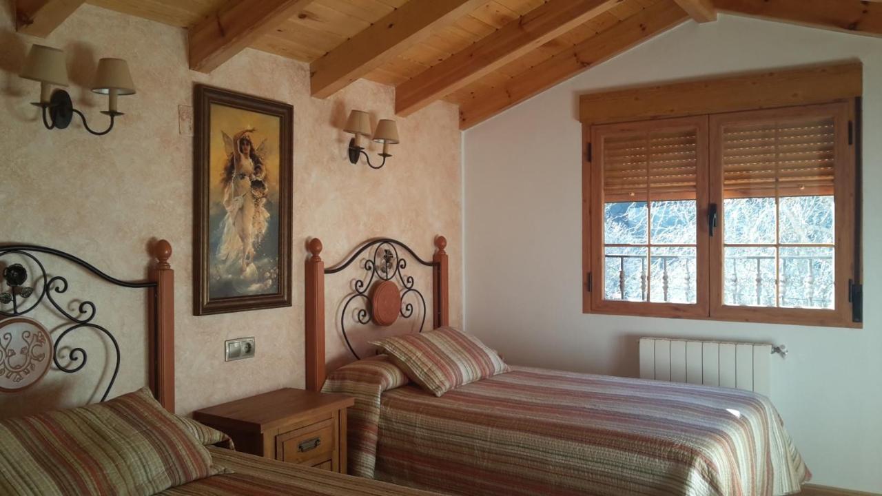 Alojamiento Rural Casa Inocente Ла-Тоба Экстерьер фото