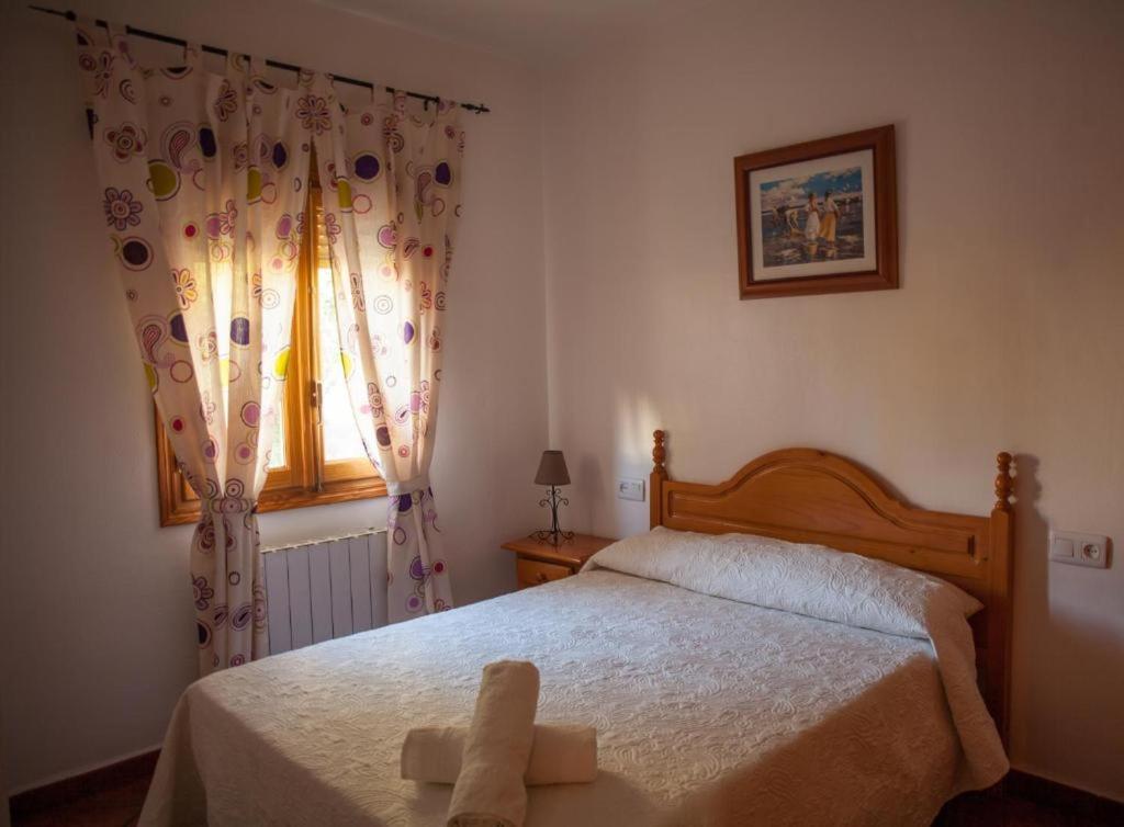 Alojamiento Rural Casa Inocente Ла-Тоба Экстерьер фото